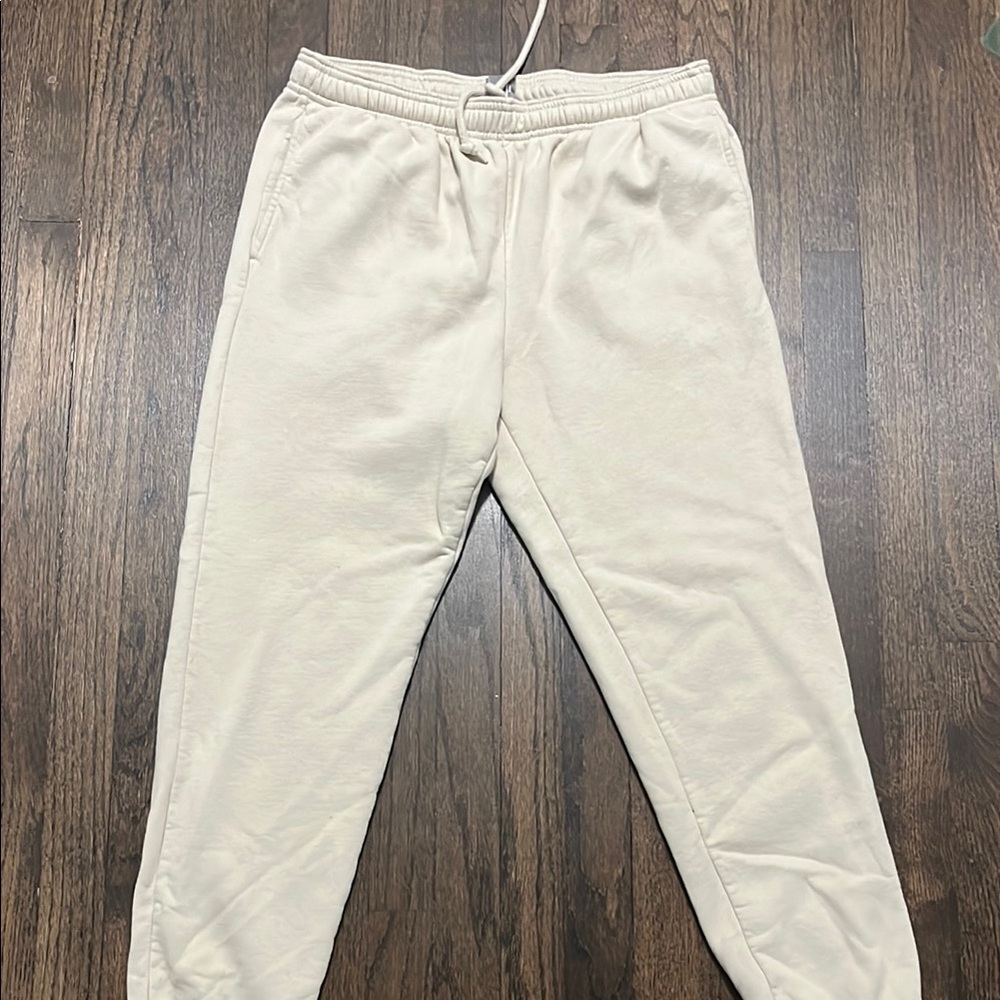 Cream Gap Jogger Sweatpants